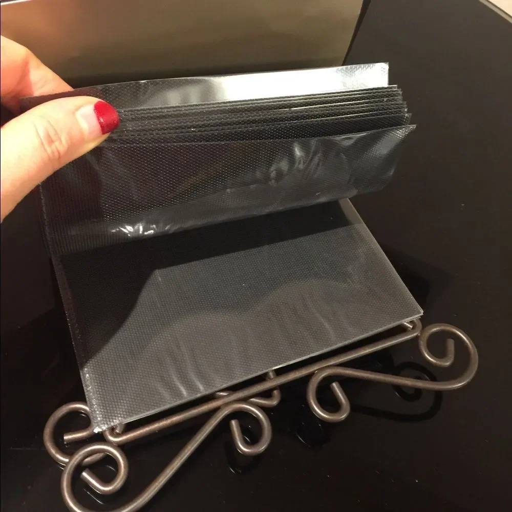 Standing frame that holds 40 picture pages